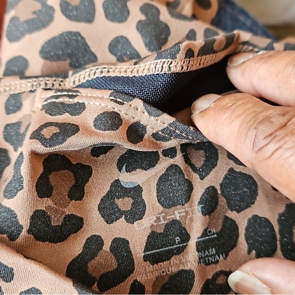 Nike Dri fit leggings - Picture 6 of 6